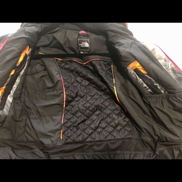 Women’s North Face Parka Size Small - Picture 6 of 6